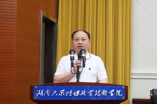 图片1 图片1